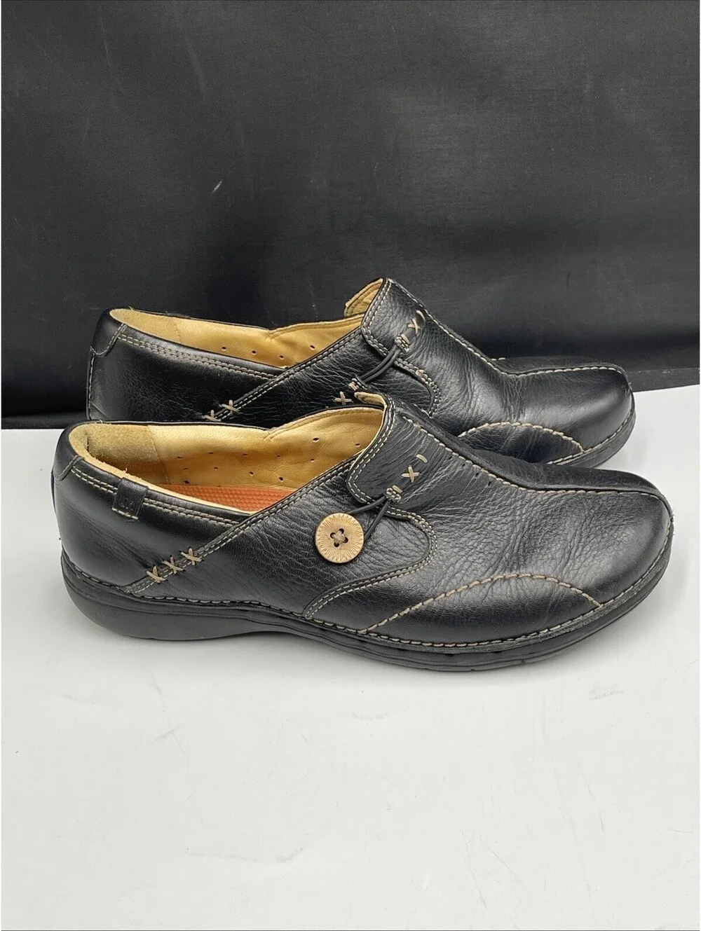 Clarks Un Loop Unstructured Loafers Womens Size 8M Black Leather Comfort Shoes